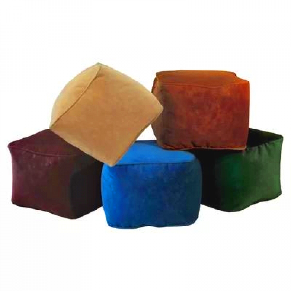 М’які безкаркасні меблі